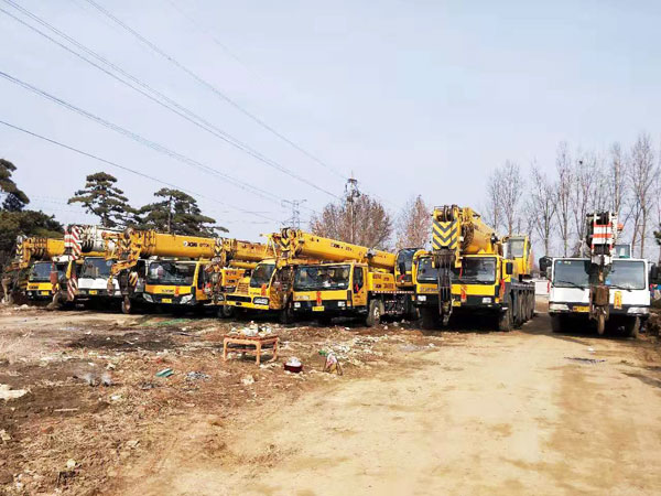 8-300噸吊車(chē)